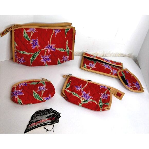 Vintage Star Travel Accessories Floral Print Quilted Travel Toiletry Set of 5 - Picture 1 of 11
